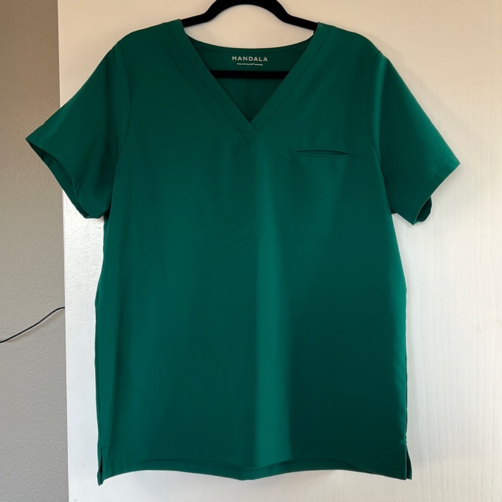 Mandala scrub top and bottom